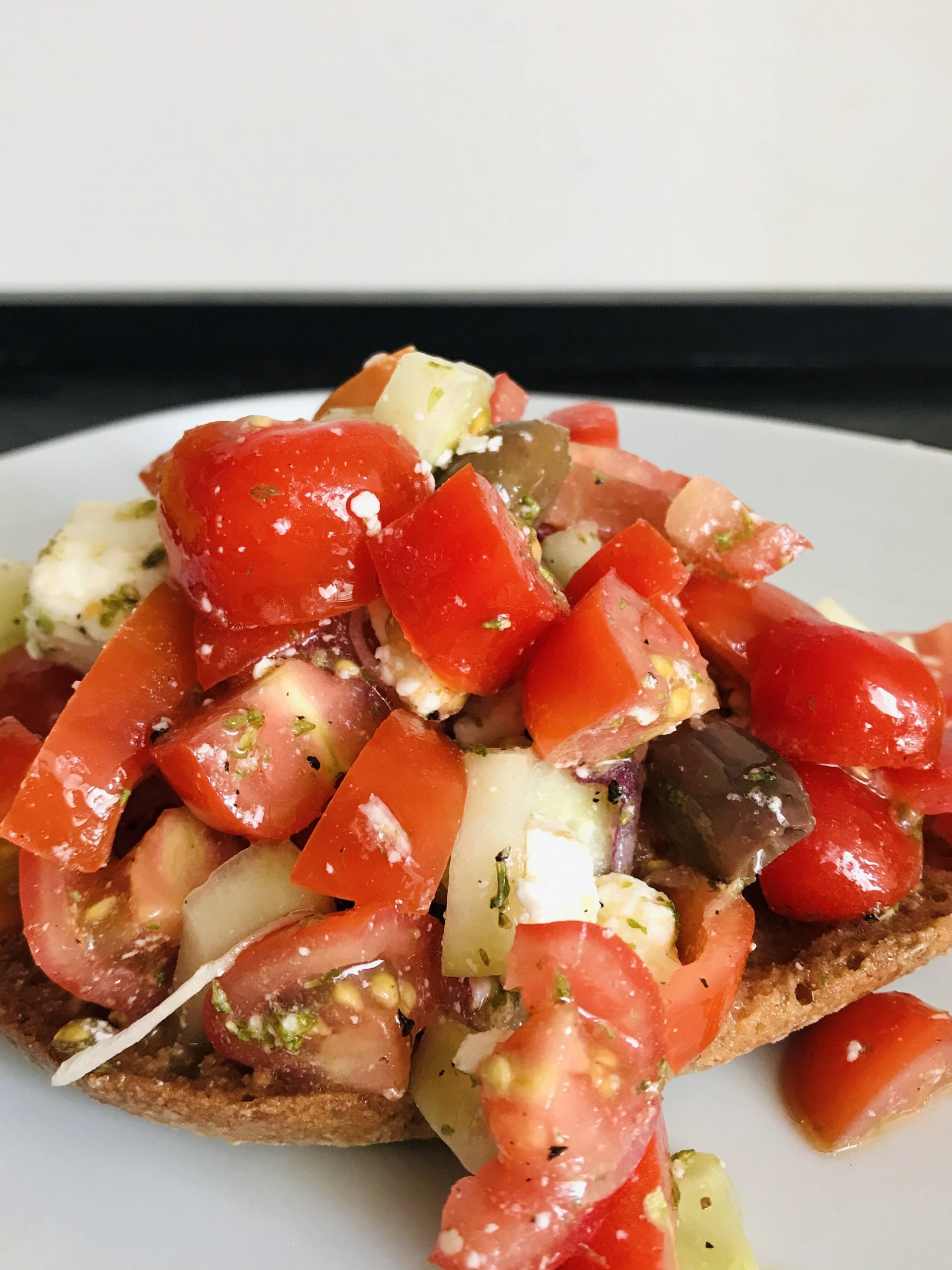 Dakos – Greek salad