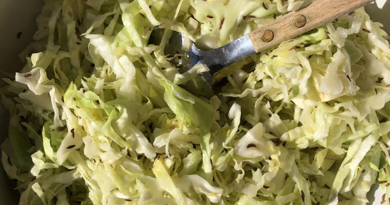 Cabbage salad with cumin